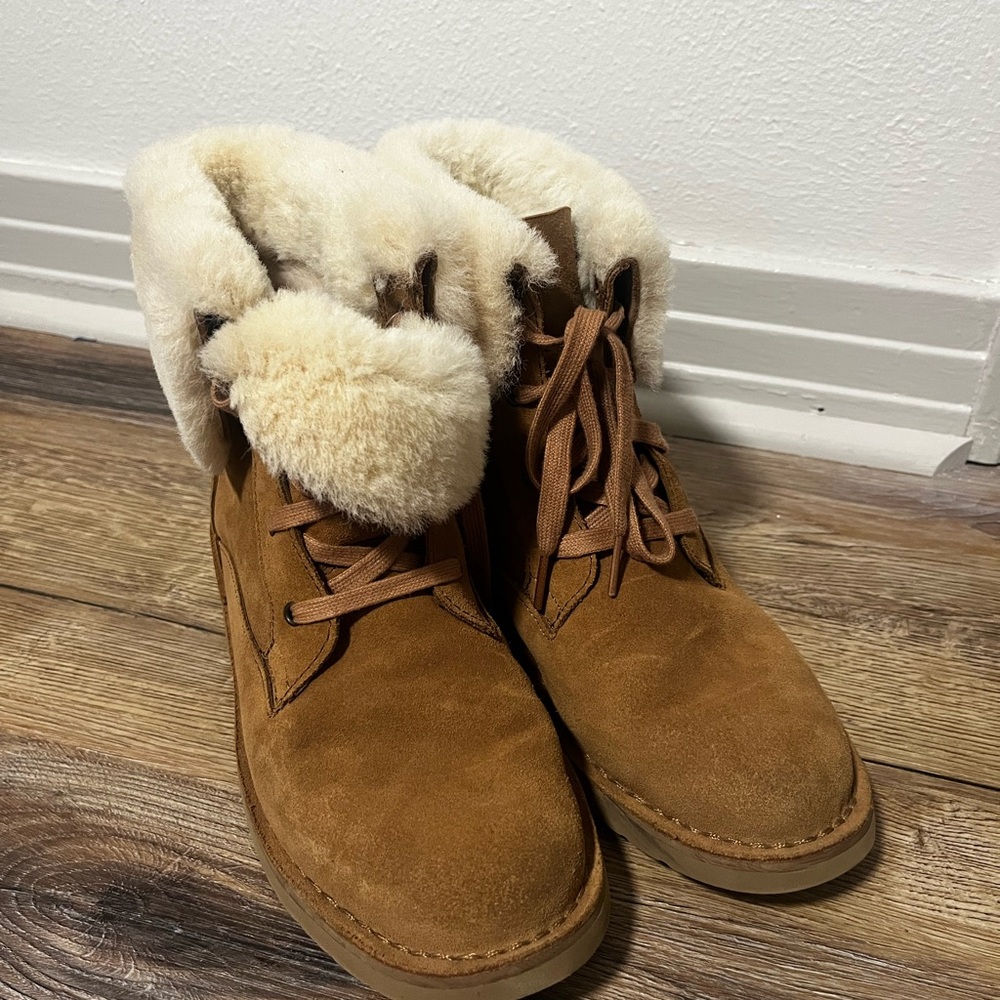 UGG Chestnut Lace-Up Suede Shearling Ankle Booties